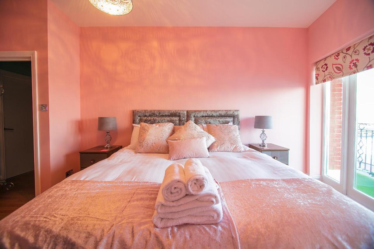 Royal Harbour Retreat - Balcony, Sea View Property Ramsgate Bagian luar foto